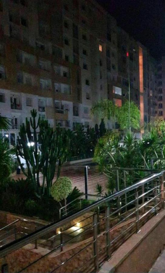 Appartement en résidence avec piscine Agadir Esterno foto